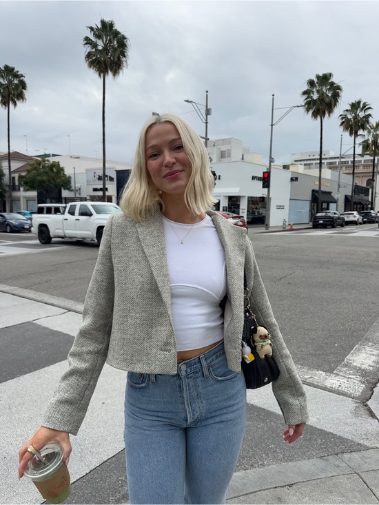 Sezane Jackets & Blazers - Clarence jacket like new size 4